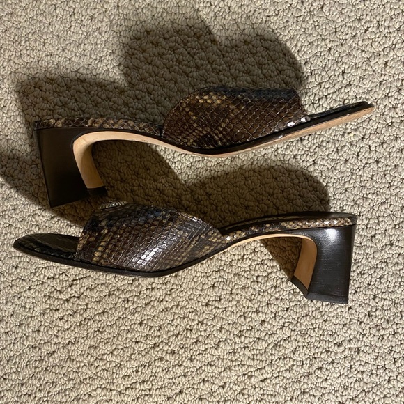 Brighton snakeskin embossed slide leather 8.5 - Picture 2 of 4